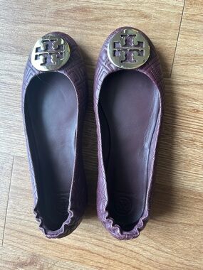 Tory Burch Burgundy Quilted Minnie Travel Ballet Flats with Gold Logo